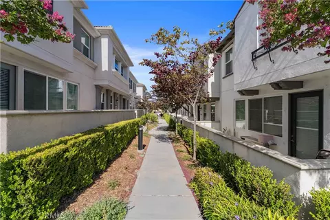 Exterior - 7100 Montecito Ln, Eastvale, CA 92880 photo 3 of 6