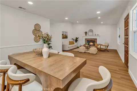 Dining - 3401 Via Marina, Oxnard, CA 93035 photo 2 of 3