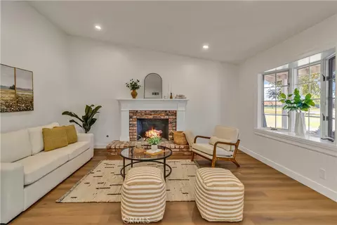 Living - 3401 Via Marina, Oxnard, CA 93035 photo 1 of 3