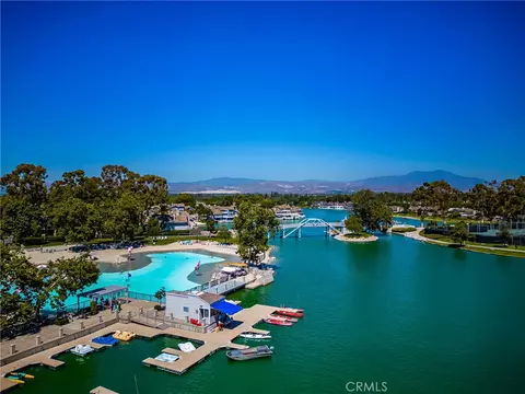 View/Area - 12 Blackswan, Irvine, CA 92604 photo 2 of 4