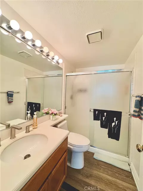 Bath - 1307 Rockdale, Upland, CA 91784 photo 1 of 3