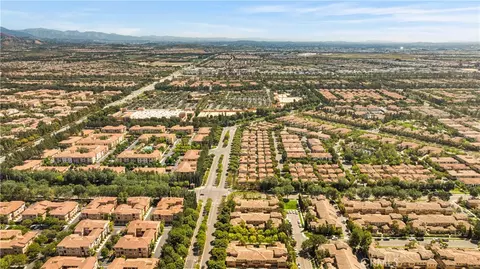 View/Area - 111 Chantilly, Irvine, CA 92620 photo 4 of 8