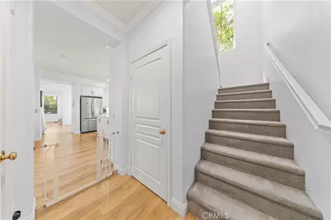 Entry Way - 111 Chantilly, Irvine, CA 92620 photo 5 of 9