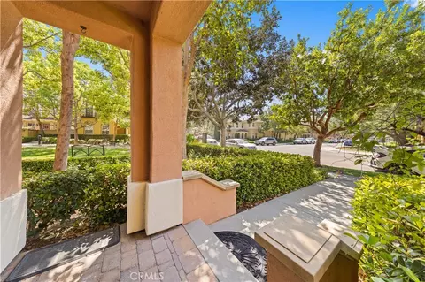 Exterior - 111 Chantilly, Irvine, CA 92620 photo 4 of 10