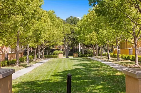 Exterior - 111 Chantilly, Irvine, CA 92620 photo 10 of 10