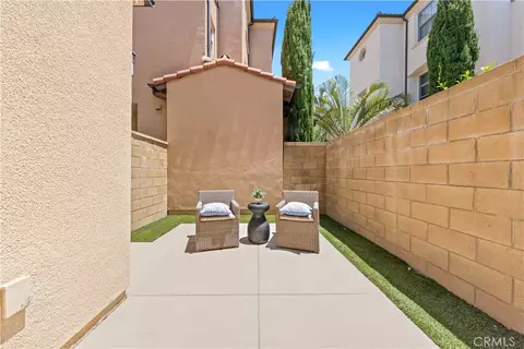 Exterior - 115 Painted Trellis, Irvine, CA 92620 photo 4 of 6