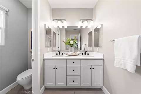 Bath - 115 Painted Trellis, Irvine, CA 92620 photo 3 of 4