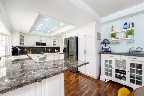 Kitchen - 7318 E Cambria, Orange, CA 92869 photo 3 of 5