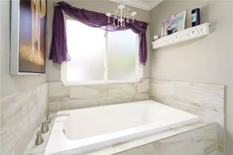 Bath - 7318 E Cambria, Orange, CA 92869 photo 4 of 4