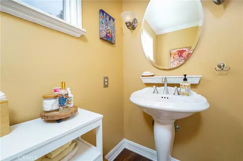 Bath - 7318 E Cambria, Orange, CA 92869 photo 3 of 4