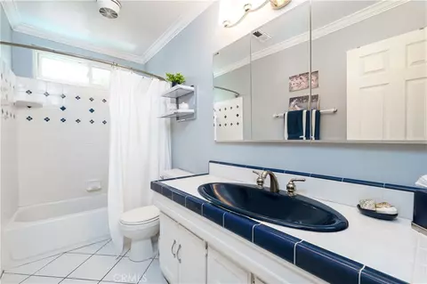 Bath - 7318 E Cambria, Orange, CA 92869 photo 2 of 4