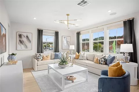 Living - 723 E Route 66, Glendora, CA 91740 photo 1 of 2
