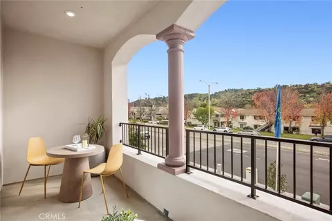 Exterior - 723 E Route 66, Glendora, CA 91740 photo 1 of 1