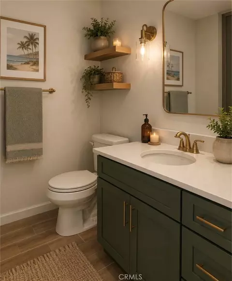 Bath - 44 Timber Run, Irvine, CA 92614 photo 2 of 2