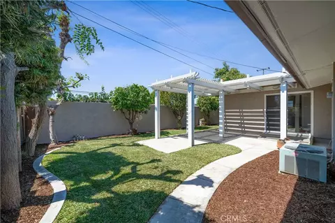 Exterior - 2003 W Willow Ave, Orange, CA 92868 photo 4 of 7