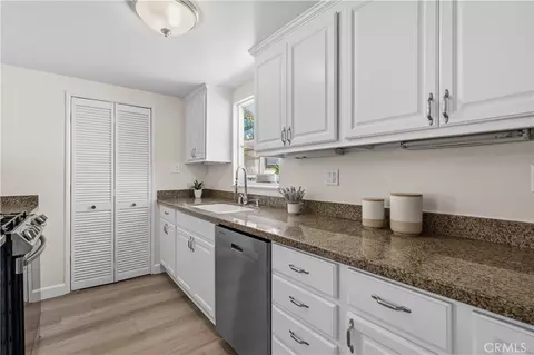 Kitchen - 2003 W Willow Ave, Orange, CA 92868 photo 4 of 6