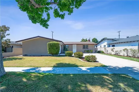 Exterior - 2003 W Willow Ave, Orange, CA 92868 photo 2 of 7