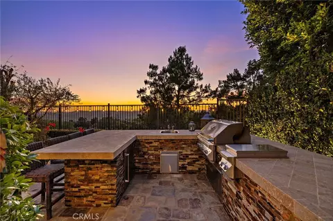 Exterior - 2 Galaxy Isle, Ladera Ranch, CA 92694 photo 3 of 12