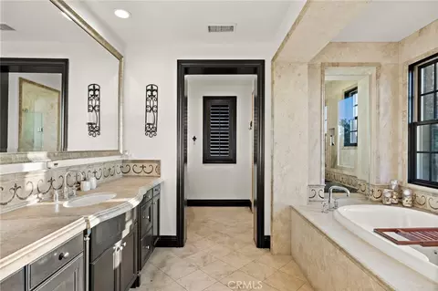 Bath - 2 Galaxy Isle, Ladera Ranch, CA 92694 photo 1 of 9