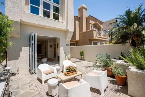 519 10th, Huntington Beach, CA 92648