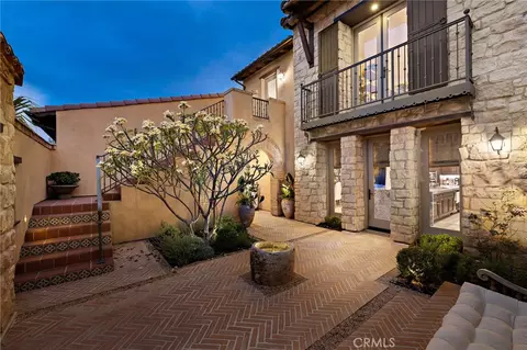 Exterior - 137 Sunset, Irvine, CA 92602 photo 5 of 24