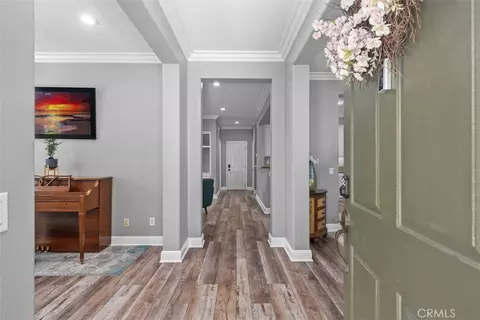 Entry Way - 12 Globe Ln, Ladera Ranch, CA 92694 photo 1 of 4