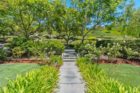 Exterior - 12 Globe Ln, Ladera Ranch, CA 92694 photo 3 of 16