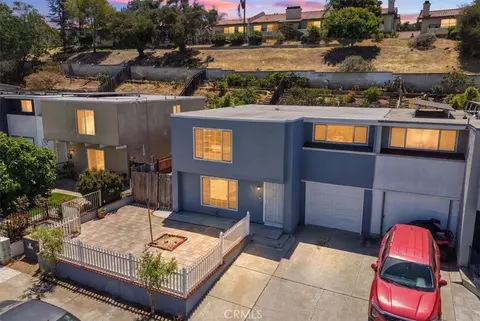 Exterior - 835 Raintree Pl, Vista, CA 92084 photo 6 of 6