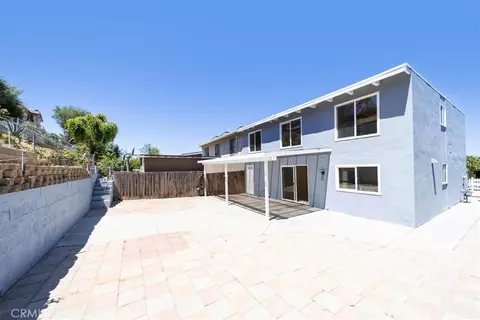 Exterior - 835 Raintree Pl, Vista, CA 92084 photo 5 of 6