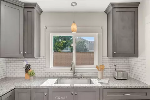 Kitchen - 1058 E Almond, Orange, CA 92866 photo 3 of 4