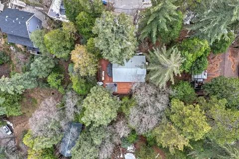 View/Area - 582 Rose Ln, Twin Peaks, CA 92391 photo 1 of 1