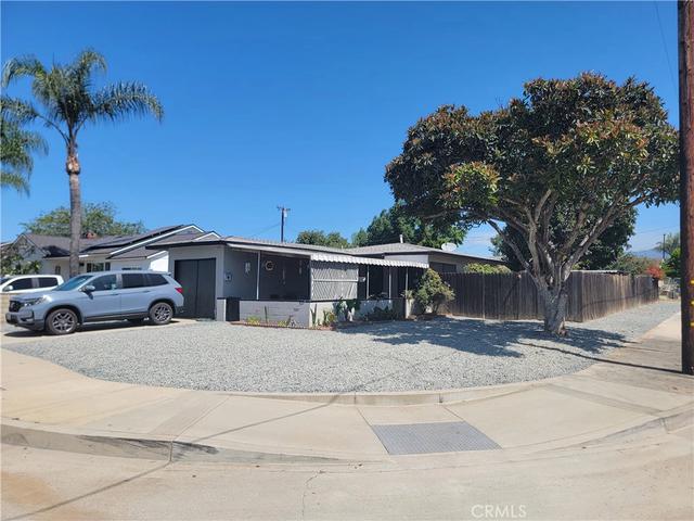295 E Grevillia, Pomona, CA 91767