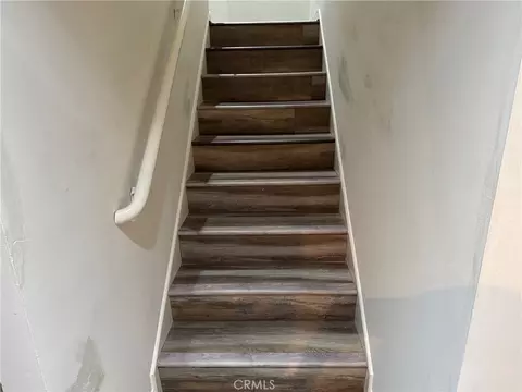 Entry Way - 850 E Ocean Blvd #B3, Long Beach, CA 90802 photo 1 of 1