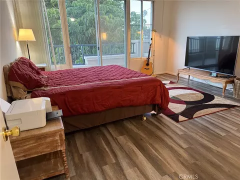 Bedroom - 850 E Ocean Blvd #B3, Long Beach, CA 90802 photo 1 of 7