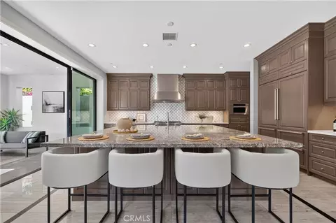 61 Buttonquail, Irvine, CA 92618 photo 18