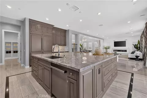 61 Buttonquail, Irvine, CA 92618 photo 21