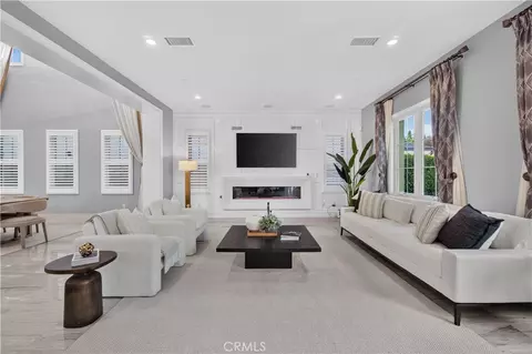 61 Buttonquail, Irvine, CA 92618 photo 14