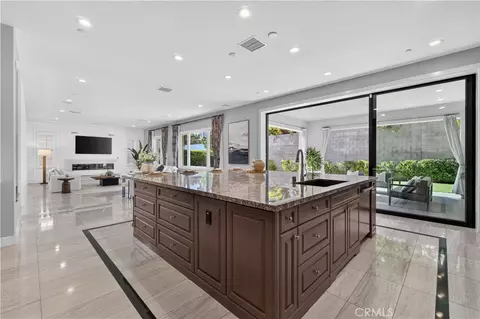61 Buttonquail, Irvine, CA 92618 photo 24