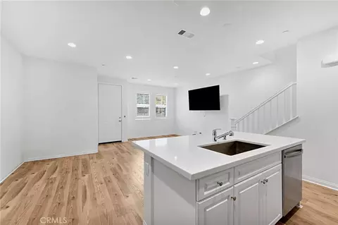 Living - 10765 Graphite St, Spring Valley, CA 91977 photo 2 of 3