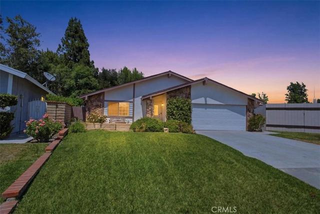 25097 Green Mill Ave, Newhall, CA 91321