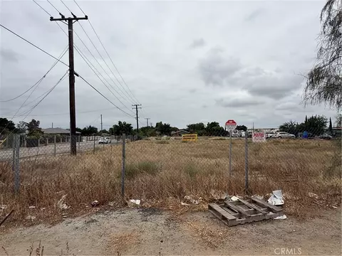 10044 Mission Blvd, Jurupa Valley, CA 92509