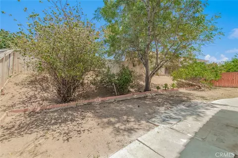 1107 Mirada, Perris, CA 92571 photo 21