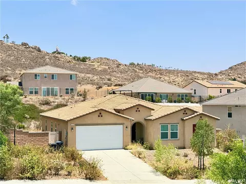 7410 Wagon Trl, Riverside, CA 92507 photo 2