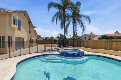 Exterior - 1075 Will, Hemet, CA 92545 photo 2 of 4