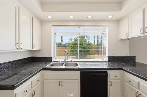 Kitchen - 1075 Will, Hemet, CA 92545 photo 2 of 3