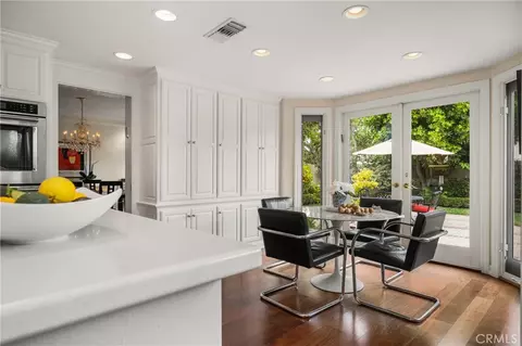 Dining - 57 Emerald, Irvine, CA 92614 photo 4 of 4