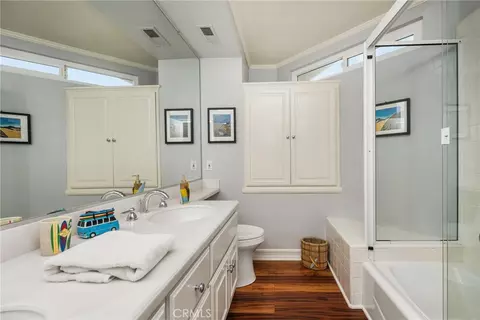 Bath - 57 Emerald, Irvine, CA 92614 photo 9 of 10