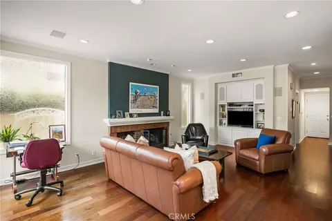 Living - 57 Emerald, Irvine, CA 92614 photo 1 of 7