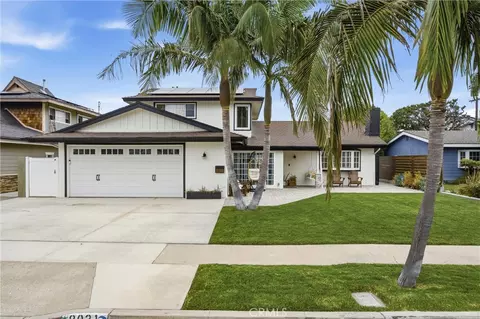 8021 Sunset Cir, Huntington Beach, CA 92646
