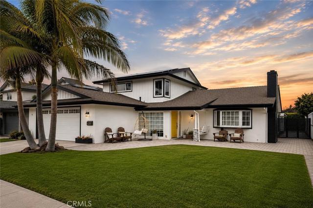 8021 Sunset Cir, Huntington Beach, CA 92646